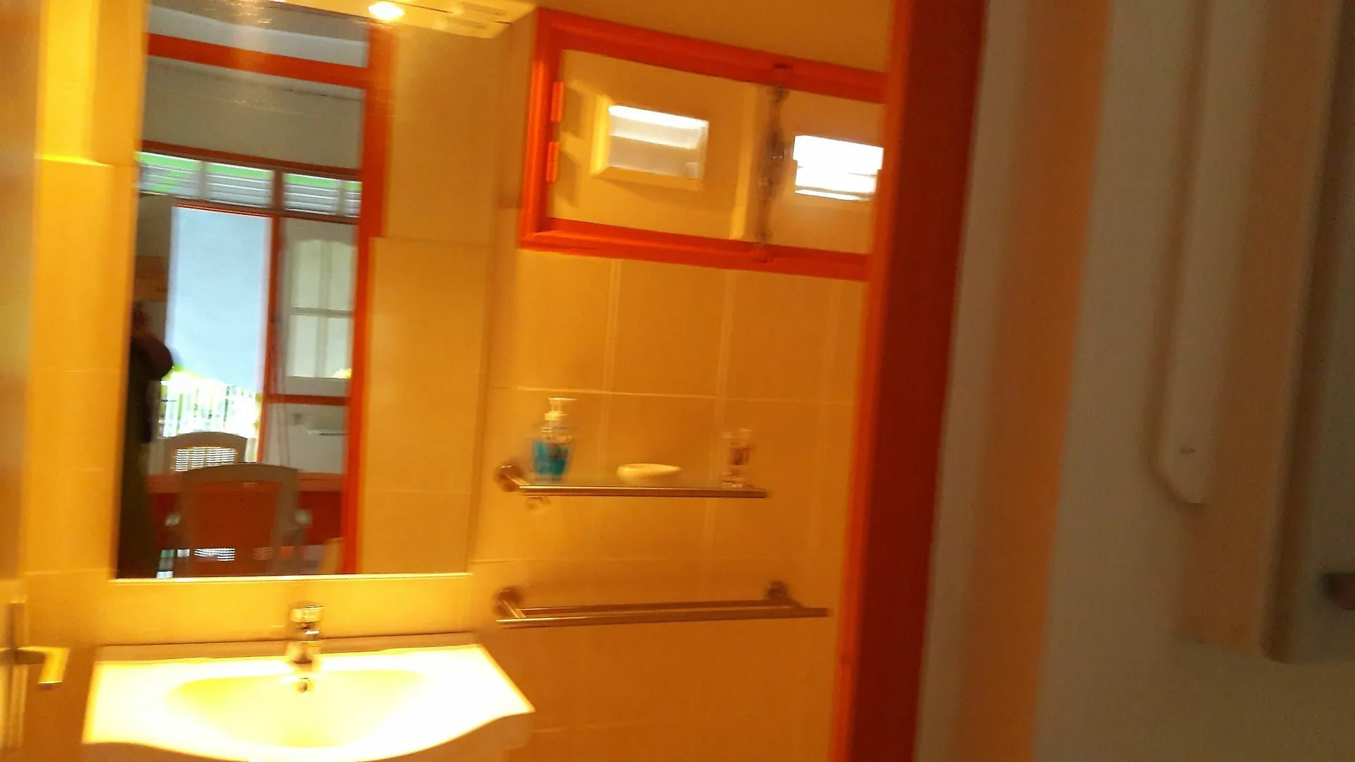Bungalow Papaye Pointe-Noire 3*,